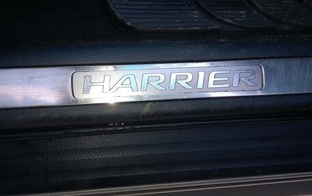 Toyota Harrier, 2005 год, 1 250 000 рублей, 10 фотография