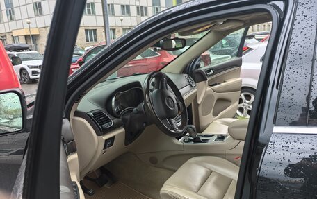 Jeep Grand Cherokee, 2019 год, 4 200 000 рублей, 7 фотография