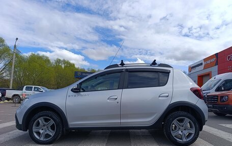 Renault Sandero II рестайлинг, 2019 год, 1 200 000 рублей, 4 фотография