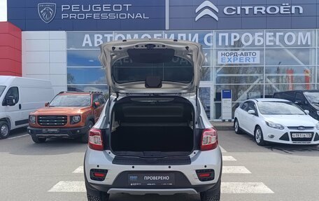 Renault Sandero II рестайлинг, 2019 год, 1 200 000 рублей, 7 фотография