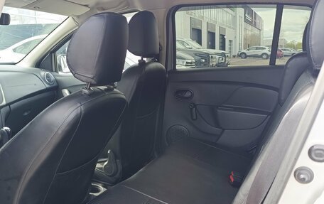 Renault Sandero II рестайлинг, 2019 год, 1 200 000 рублей, 19 фотография