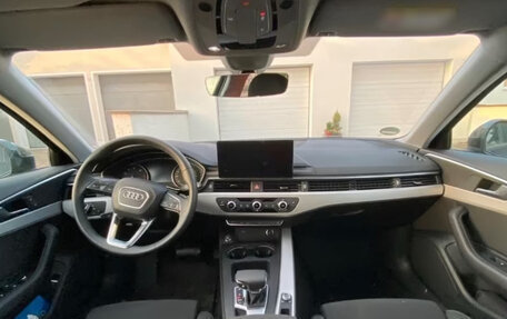 Audi A4, 2022 год, 4 262 785 рублей, 6 фотография