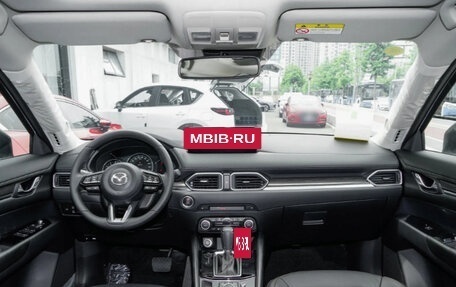 Mazda CX-5 II, 2025 год, 3 010 000 рублей, 9 фотография