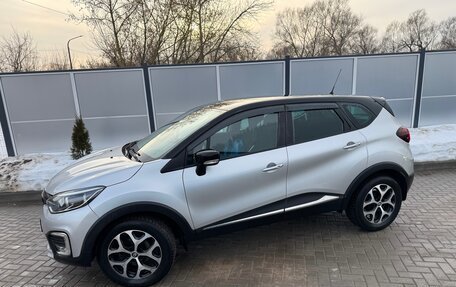 Renault Kaptur I рестайлинг, 2017 год, 1 250 000 рублей, 4 фотография