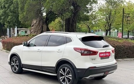 Nissan Qashqai, 2022 год, 1 940 000 рублей, 6 фотография