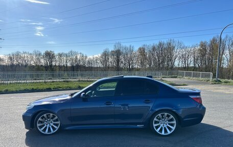 BMW 5 серия, 2005 год, 1 390 000 рублей, 9 фотография