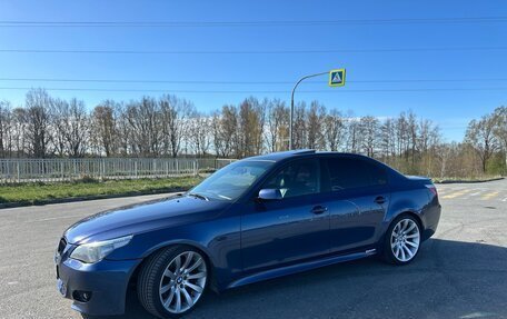 BMW 5 серия, 2005 год, 1 390 000 рублей, 10 фотография
