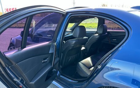 BMW 5 серия, 2005 год, 1 390 000 рублей, 12 фотография