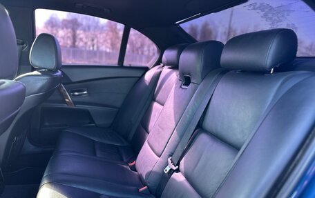 BMW 5 серия, 2005 год, 1 390 000 рублей, 13 фотография