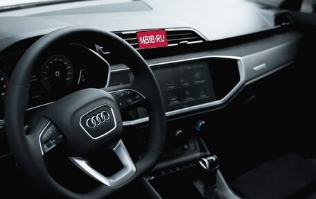 Audi Q3, 2021 год, 2 350 000 рублей, 3 фотография