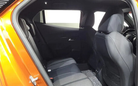 Peugeot 2008 II, 2021 год, 1 201 000 рублей, 7 фотография