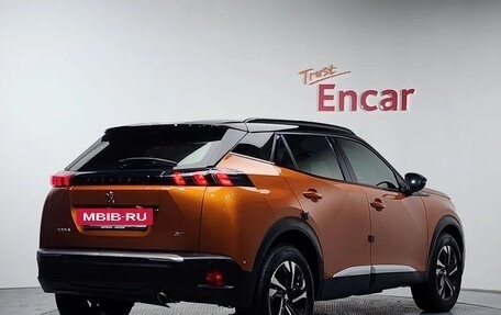 Peugeot 2008 II, 2021 год, 1 201 000 рублей, 2 фотография