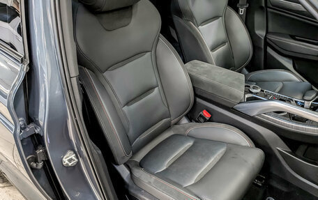 Geely Tugella FY11, 2023 год, 3 200 000 рублей, 24 фотография