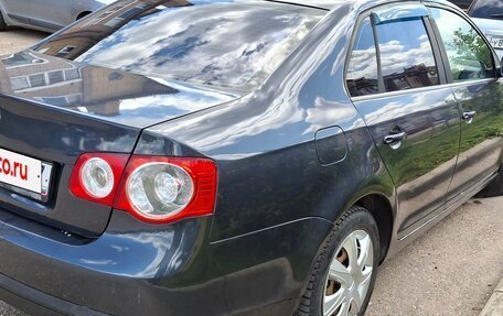 Volkswagen Jetta VI, 2007 год, 410 000 рублей, 5 фотография