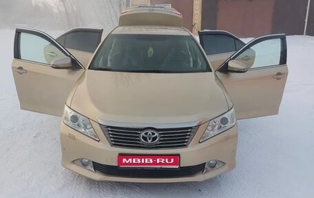 Toyota Camry, 2012 год, 1 700 000 рублей, 1 фотография