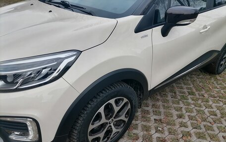 Renault Kaptur I рестайлинг, 2018 год, 1 600 000 рублей, 4 фотография