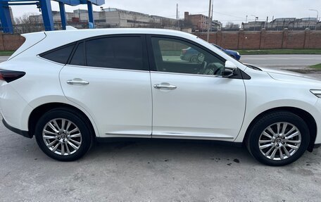 Toyota Harrier, 2017 год, 2 610 000 рублей, 6 фотография