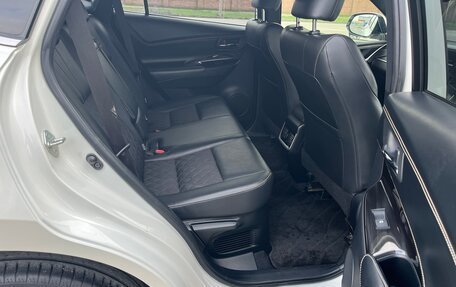 Toyota Harrier, 2017 год, 2 610 000 рублей, 7 фотография