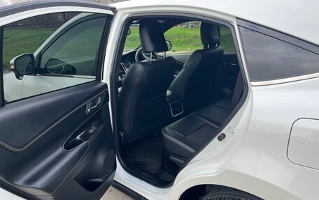 Toyota Harrier, 2017 год, 2 610 000 рублей, 14 фотография