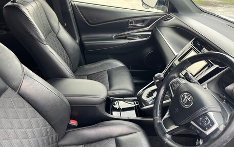 Toyota Harrier, 2017 год, 2 610 000 рублей, 17 фотография