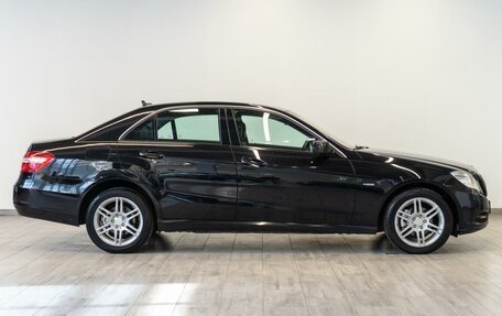 Mercedes-Benz E-Класс, 2011 год, 1 399 000 рублей, 5 фотография