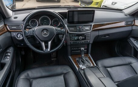 Mercedes-Benz E-Класс, 2011 год, 1 399 000 рублей, 6 фотография