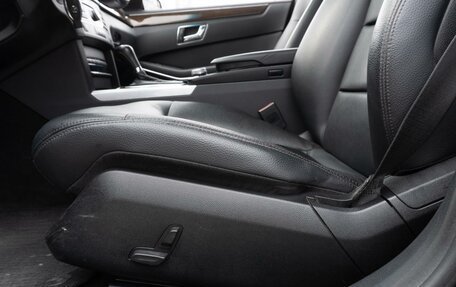 Mercedes-Benz E-Класс, 2011 год, 1 399 000 рублей, 23 фотография