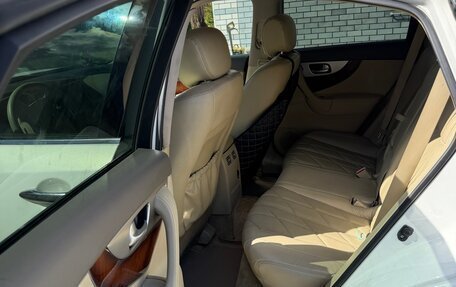 Infiniti FX II, 2013 год, 1 800 000 рублей, 7 фотография