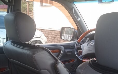 Lexus LX II, 2002 год, 1 550 000 рублей, 11 фотография