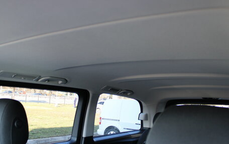 Mercedes-Benz Vito, 2019 год, 4 049 000 рублей, 24 фотография