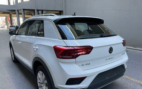 Volkswagen T-Roc I, 2022 год, 1 635 000 рублей, 7 фотография