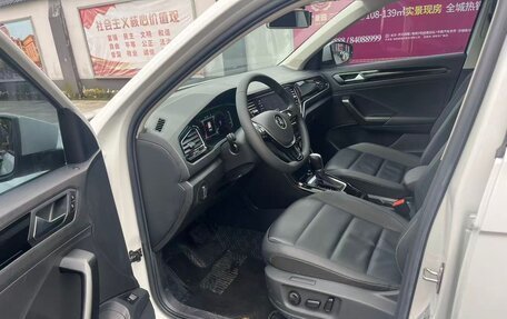 Volkswagen T-Roc I, 2022 год, 1 635 000 рублей, 4 фотография