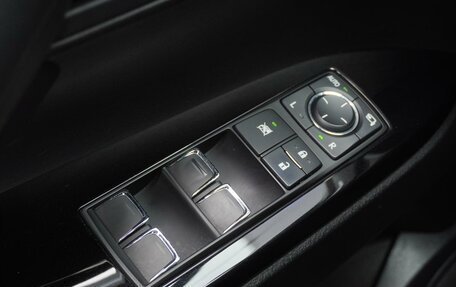 Lexus LX III, 2019 год, 10 500 000 рублей, 28 фотография