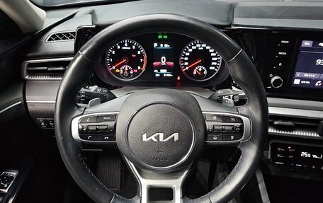 KIA K5, 2022 год, 2 180 000 рублей, 6 фотография