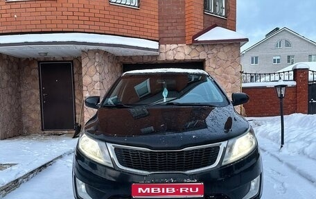 KIA Rio III рестайлинг, 2013 год, 750 000 рублей, 1 фотография