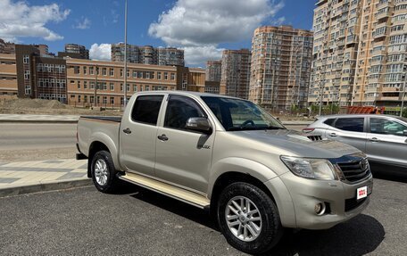 Toyota Hilux VII, 2013 год, 3 000 000 рублей, 3 фотография