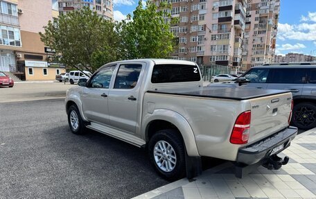 Toyota Hilux VII, 2013 год, 3 000 000 рублей, 7 фотография