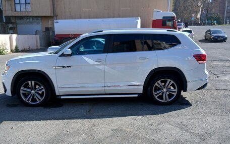 Volkswagen Atlas I, 2019 год, 2 350 000 рублей, 4 фотография