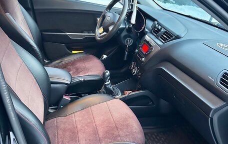 KIA Rio III рестайлинг, 2013 год, 750 000 рублей, 4 фотография