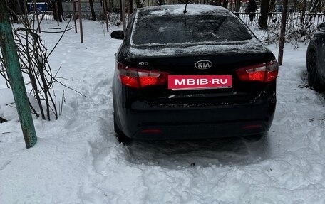 KIA Rio III рестайлинг, 2013 год, 750 000 рублей, 13 фотография