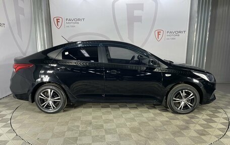 Hyundai Solaris II рестайлинг, 2017 год, 1 120 000 рублей, 4 фотография