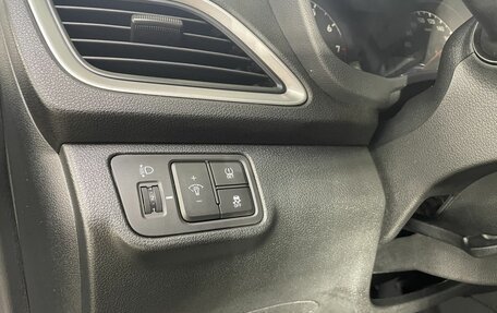 Hyundai Solaris II рестайлинг, 2017 год, 1 120 000 рублей, 9 фотография