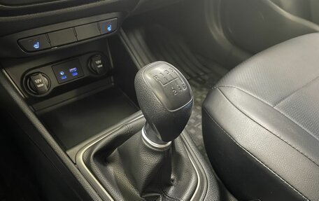 Hyundai Solaris II рестайлинг, 2017 год, 1 120 000 рублей, 13 фотография