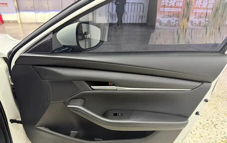 Mazda 3, 2022 год, 1 664 616 рублей, 19 фотография