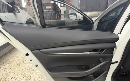 Mazda 3, 2022 год, 1 664 616 рублей, 17 фотография