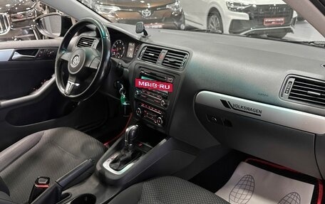 Volkswagen Jetta VI, 2012 год, 890 000 рублей, 10 фотография