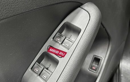 Volkswagen Jetta VI, 2012 год, 890 000 рублей, 17 фотография