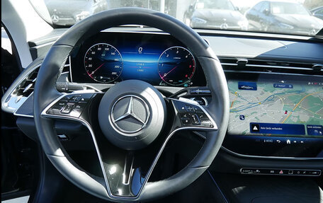 Mercedes-Benz E-Класс, 2025 год, 6 413 564 рублей, 12 фотография