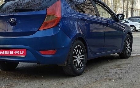 Hyundai Solaris II рестайлинг, 2012 год, 520 000 рублей, 2 фотография