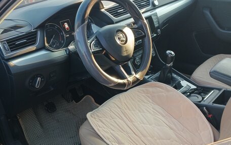 Skoda Superb III рестайлинг, 2016 год, 1 820 000 рублей, 8 фотография